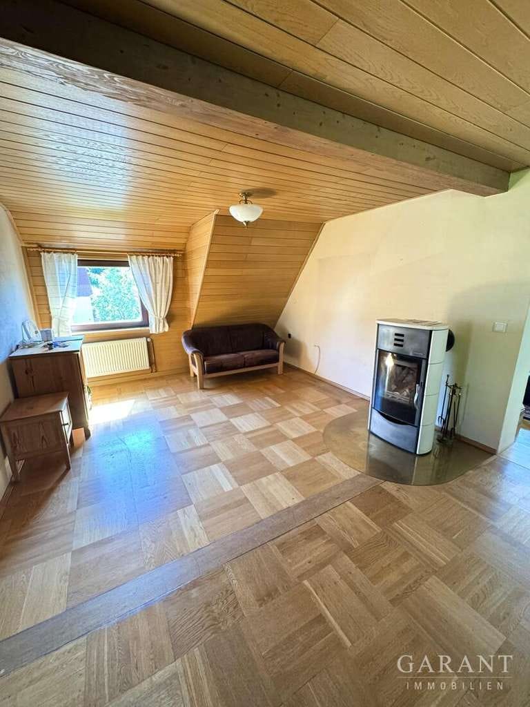 Immobilie in Neustadt an der Aisch - Großzügig wohnen, clever finanzieren - Idyllisches Zweifamilienhaus  - Bild 4