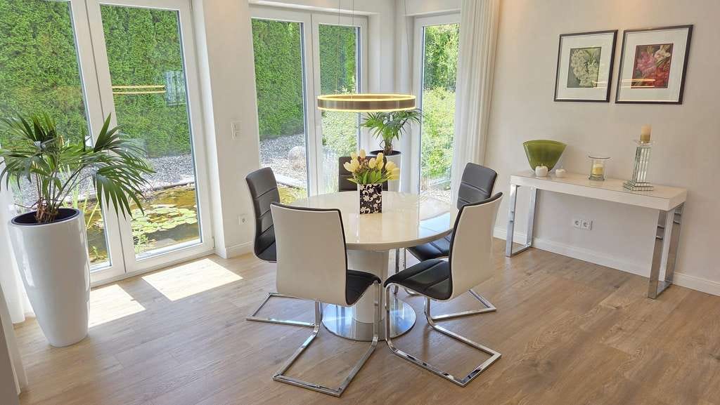 Immobilie in Pleiskirchen - Provisonsfrei: Luxuriöses Einfamilienhaus mit gehobener Ausstattung & moderner Technik - Bild 4