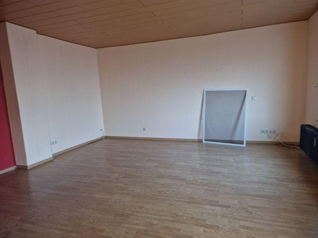 Immobilie in Hamminkeln - .**Resthof, Alleinlage - freistehendes ZFH mit Grund, Stallungen und Nebengebäuden** - Bild 4