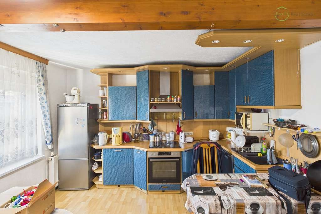 Immobilie in Doberlug-Kirchhain - Energieeffizientes Einfamilienhaus mit Kamin, Garten & Doppelgarage in ruhiger Lage - Bild 4