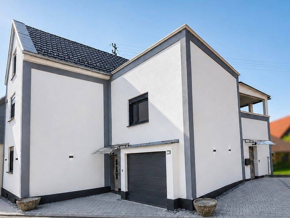 Immobilie in Hilzingen - Schlüsselfertige Doppelhaushälfte mit Einliegerwohnung - stilvoll, modern, einzigartig - Bild 0