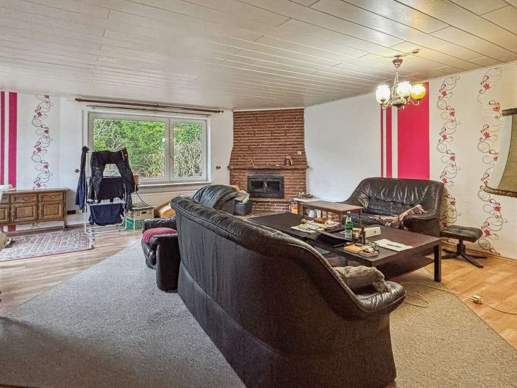 Immobilie in Wittorf - EFH auf über 3.000 m² Grundstück + Scheune in Wittorf / Lüneburg - Bild 4