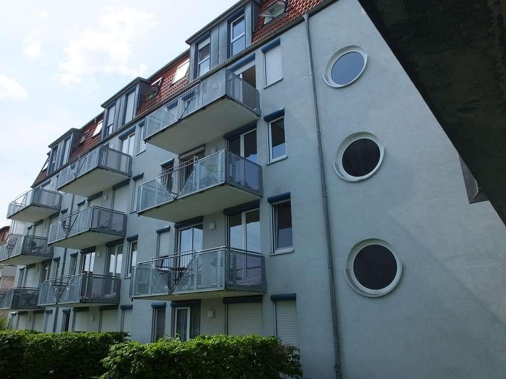 Immobilie in Greifswald - Courtagefrei! Vermietete 2-Raumwohnung nahe der Innenstadt - Bild 1