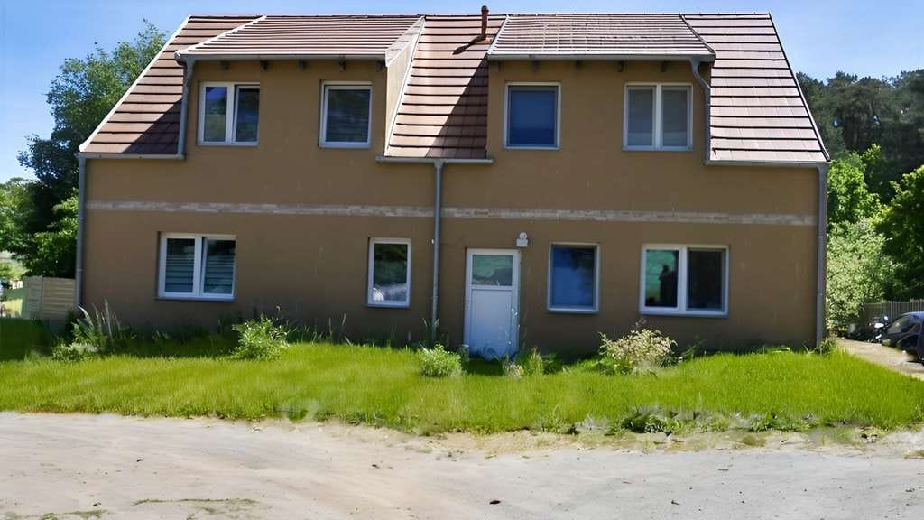 Immobilie in Benz - Neuwertiges Zweifamilienhaus mit Einliegerwohnung in Seenähe auf Usedom

 - Bild 0