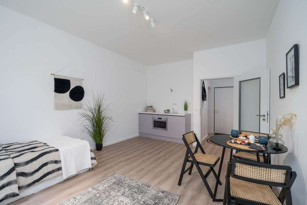 Immobilie in Bad Saulgau - Bezugsbereite 1-Zimmer-Eigentumswohnung in zentrumsnaher Lage - inkl. Tiefgaragenstellplatz - Bild 0