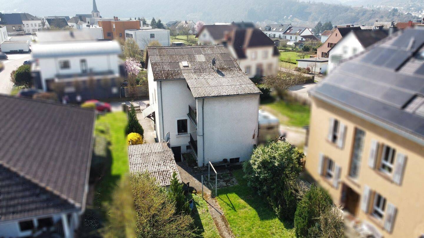 Immobilie in Saarburg - Wohnen mit Potenzial - Familienhaus in attraktiver Lage von Saarburg-Beurig - Bild 1