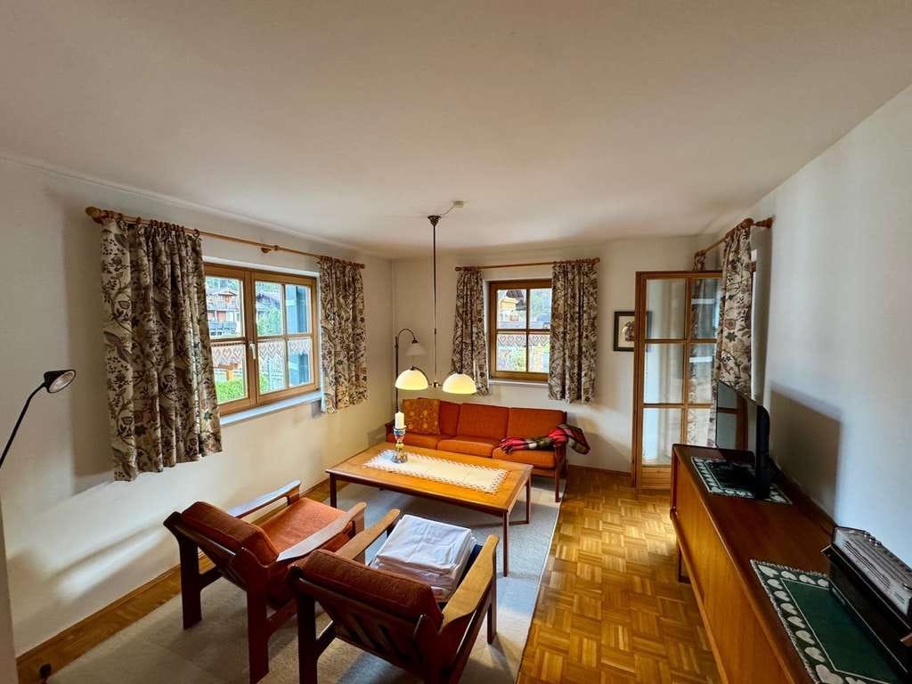 Immobilie in Bischofswiesen - Top gepflegte 2‑Zimmer‑Wohnung mit Bergblick in Bischofswiesen - Bild 1