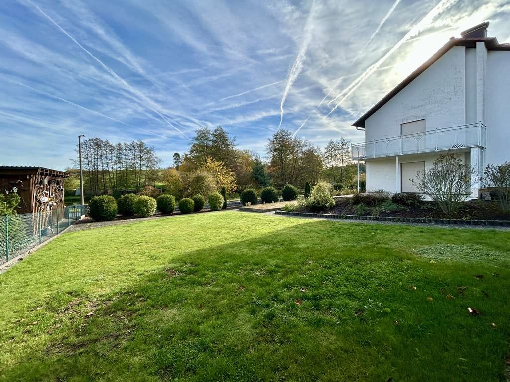 Immobilie in Adelsdorf - Zweifamilienhaus zauberhaft am Waldrand in Adelsdorf-Neuhaus - Bild 4