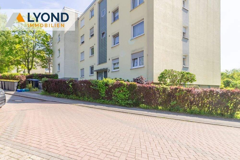 Immobilie in Fröndenberg/Ruhr - Vermietete 2-Zimmer-Wohnung mit Südwest-Balkon in ruhiger Lage von Fröndenberg! - Bild 1