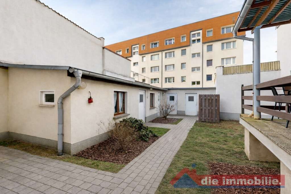 Immobilie in Burg - ***Mehrfamilienhaus mit 4 Wohnungen, 2 Garagen und Büro*** - Bild 2