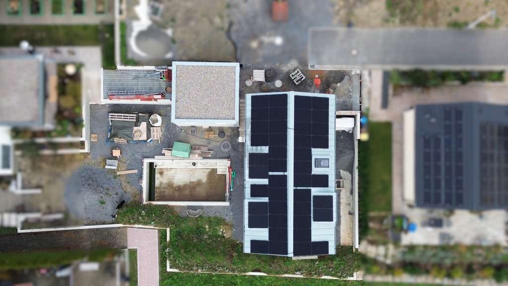 Immobilie in Neubrunn - EXKLUSIVER WOHNTRAUM MIT POOL - Bild 1