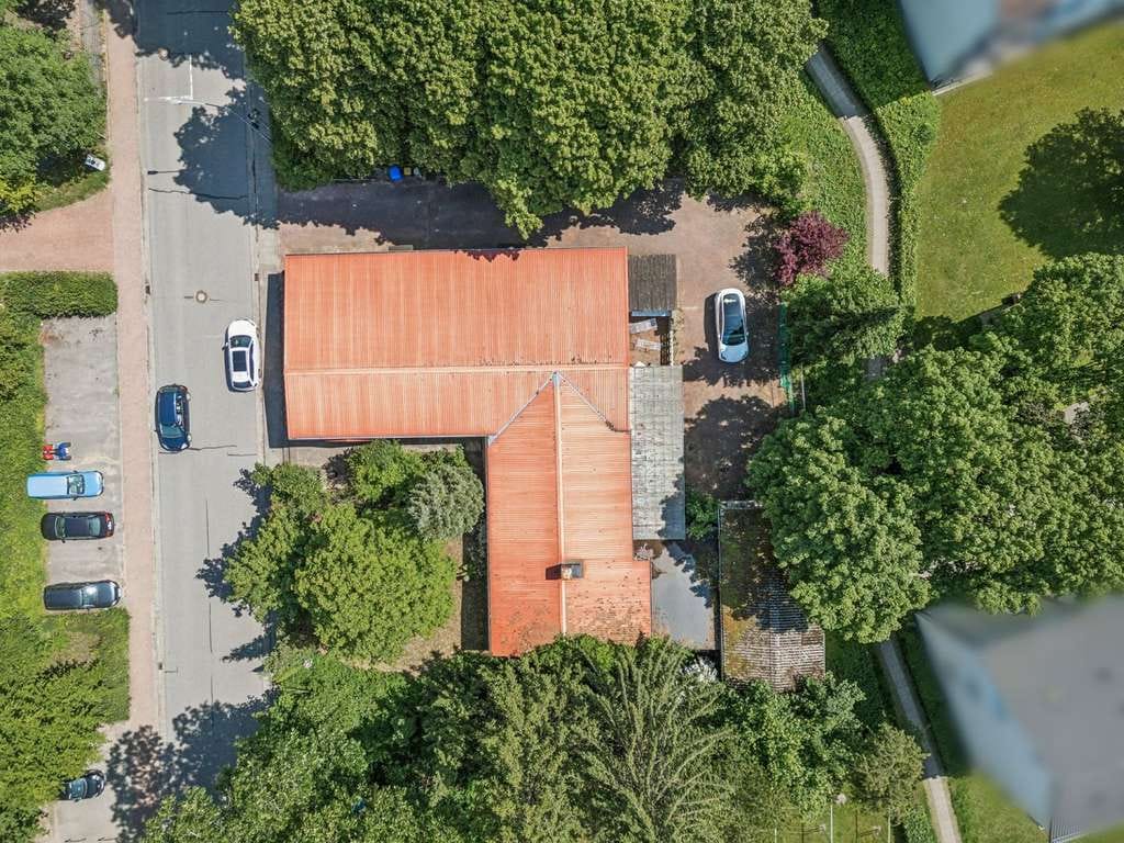 Immobilie in Trappenkamp - Modernisierungsbedürftige Kapitalanlage mit 5-6 kleinen Wohnungen auf einer Ebene in Trappenkamp - Bild 1