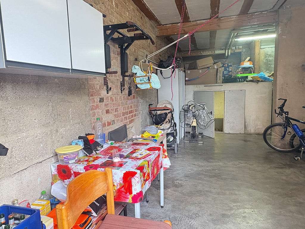Immobilie in Mundelsheim - jede Menge Potential - Bild 3