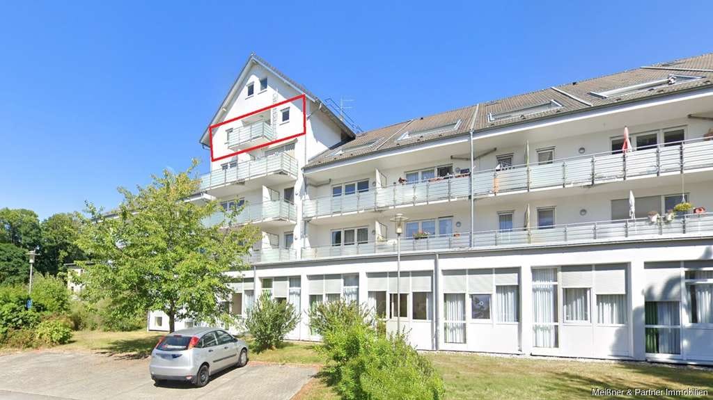 Immobilie in Neusalza-Spremberg - Kapitalanlage oder Eigennutzung: 3-Raum-Dachgeschosswohnung mit Südbalkon in gepflegter Wohnanlage - Bild 0