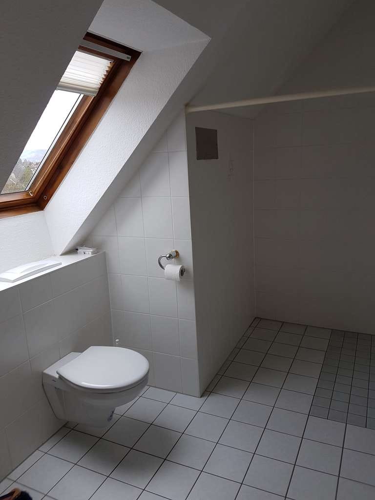 Immobilie in Lohfelden - Komfortables Wohnen im Alter – Barrierefreie Seniorenwohnung mit herrlichem Ausblick - Bild 4