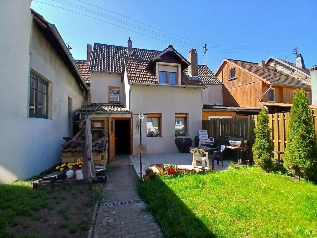 Immobilie in Waldböckelheim - Charmantes Einfamilienhaus mit Garten und viel Potenzial in zentraler Lage - Bild 1