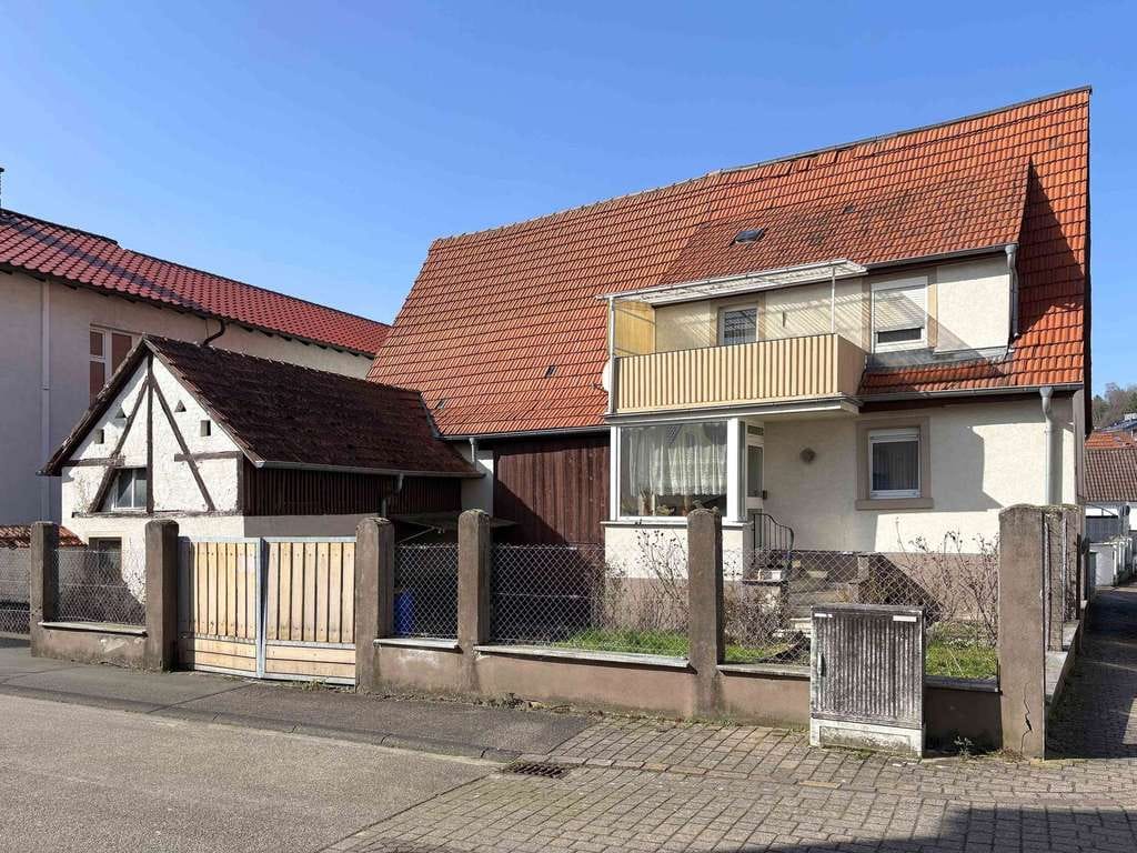 Immobilie in Mühlhausen - Charmantes Sanierungsobjekt mit Scheune und Stallung – Ihr Projekt mit Potenzial! - Bild 0