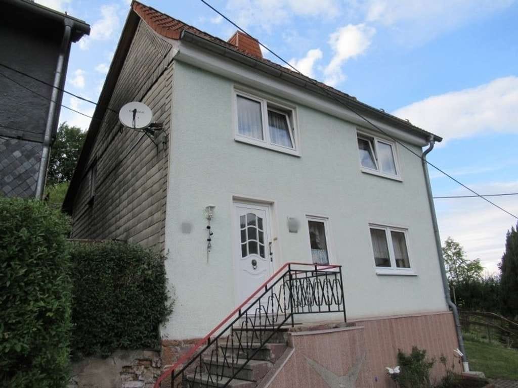 Immobilie in Luisenthal - Attraktives Einfamilienhaus mit Potential  - Bild 0