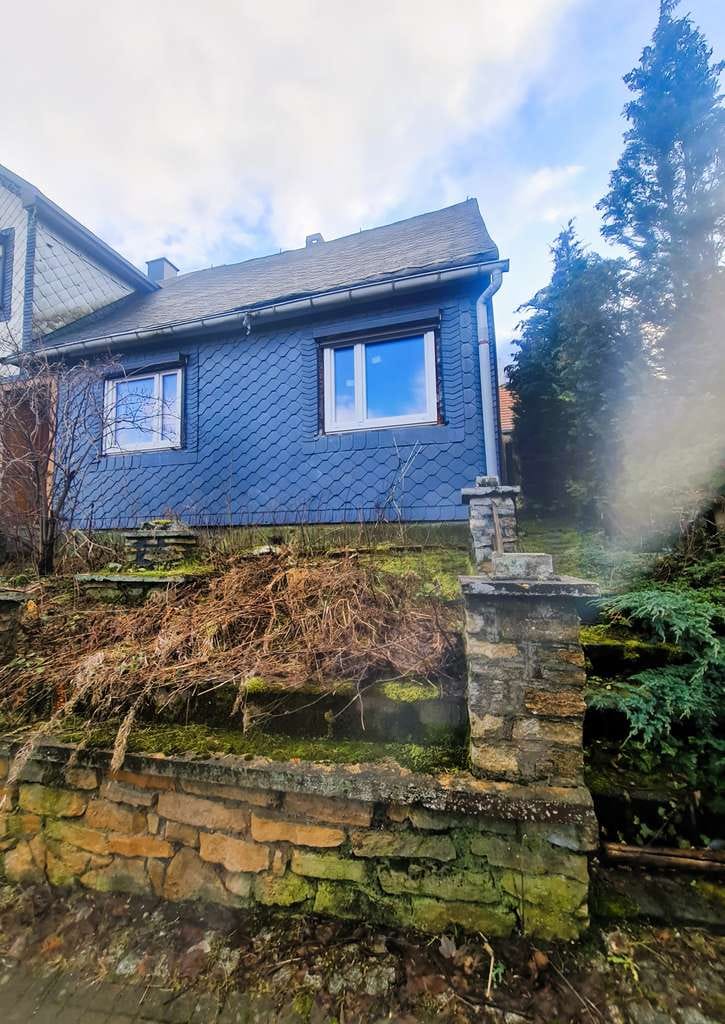 Immobilie in Großbreitenbach - kleines Einfamilienhaus mit Garten und großem Grundstück im Thüringer Wald (Rennsteig) - Bild 0