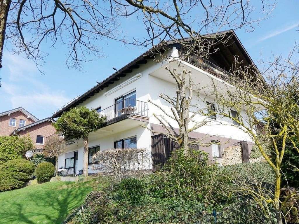 Immobilie in Bischoffen - Großzügig und elegant wohnen in TOP-Lage - Bild 0