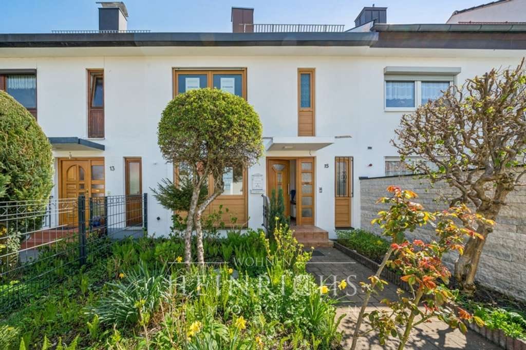 Immobilie in Neufahrn bei Freising - Reihenmittelhaus in Neufahrn mit Südgarten und durchdachter Raumaufteilung - Bild 0
