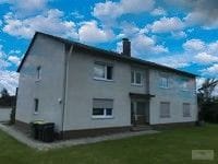 Immobilie in Meinerzhagen - Modernisiertes Mehrfamilienhaus mit Ausbaupotenzial in Valbert - Bild 0