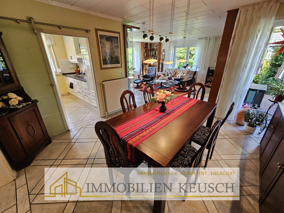 Immobilie in Langwedel - Sehr geflegte, große und ruhig gelegene Immobilie über 2 Etagen mit Traumgarten und Teich + Garage - Bild 4
