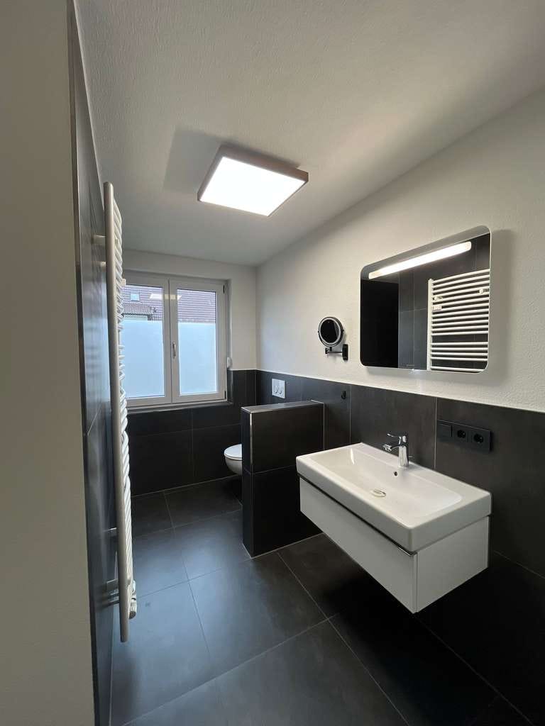 Immobilie in Schlierbach - 2-Zimmer Wohnung mit eigenem Garten | Modernisiert | Provisionsfrei - Bild 2