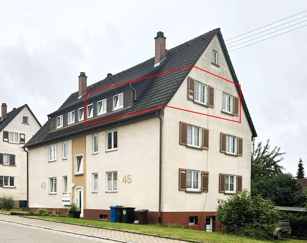 Immobilie in Spaichingen - Helle und freundliche 3 Zimmer Dachgeschosswohnung in Spaichingen - Bild 0