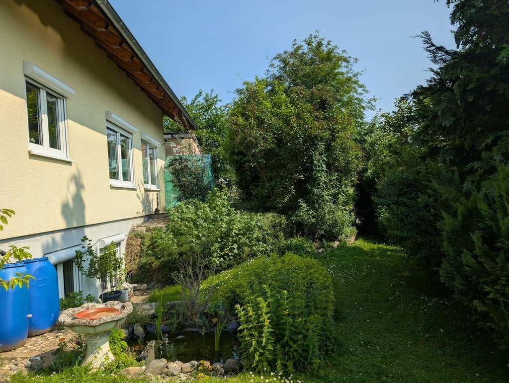 Immobilie in Eigeltingen - Einfamilienhaus mit Doppelgarage mit großem Garten - Bild 4