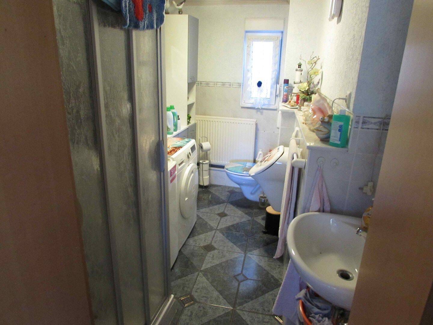 Immobilie in Schwarzheide - excl. Wohnhaus mit 3 Bäder, Doppelcarport und NG in ruhiger Lage von Schwarzheide - Bild 4