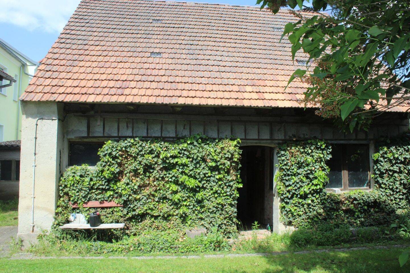 Immobilie in Torgau - Großzügiges Einfamilienhaus in Werdau Ihr neues Zuhause mit Charakter und Entwicklungspotenzial - Bild 2