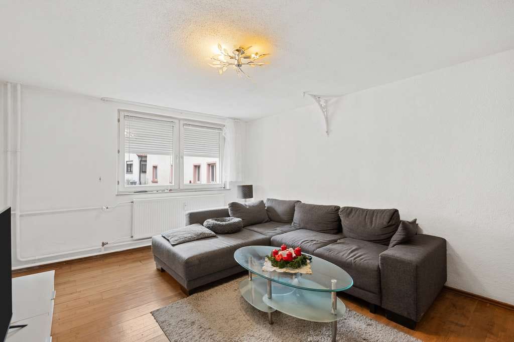 Immobilie in Trochtelfingen - Mehrfamilienhaus mit viel Potenzial in zentraler Lage von Trochtelfingen! - Bild 1