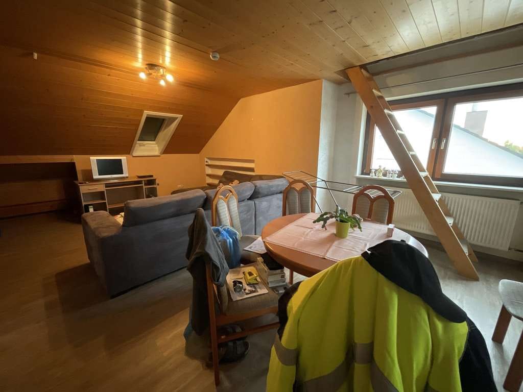 Immobilie in Mering - Dachgeschosswohnung in ruhiger Lage - Bild 1