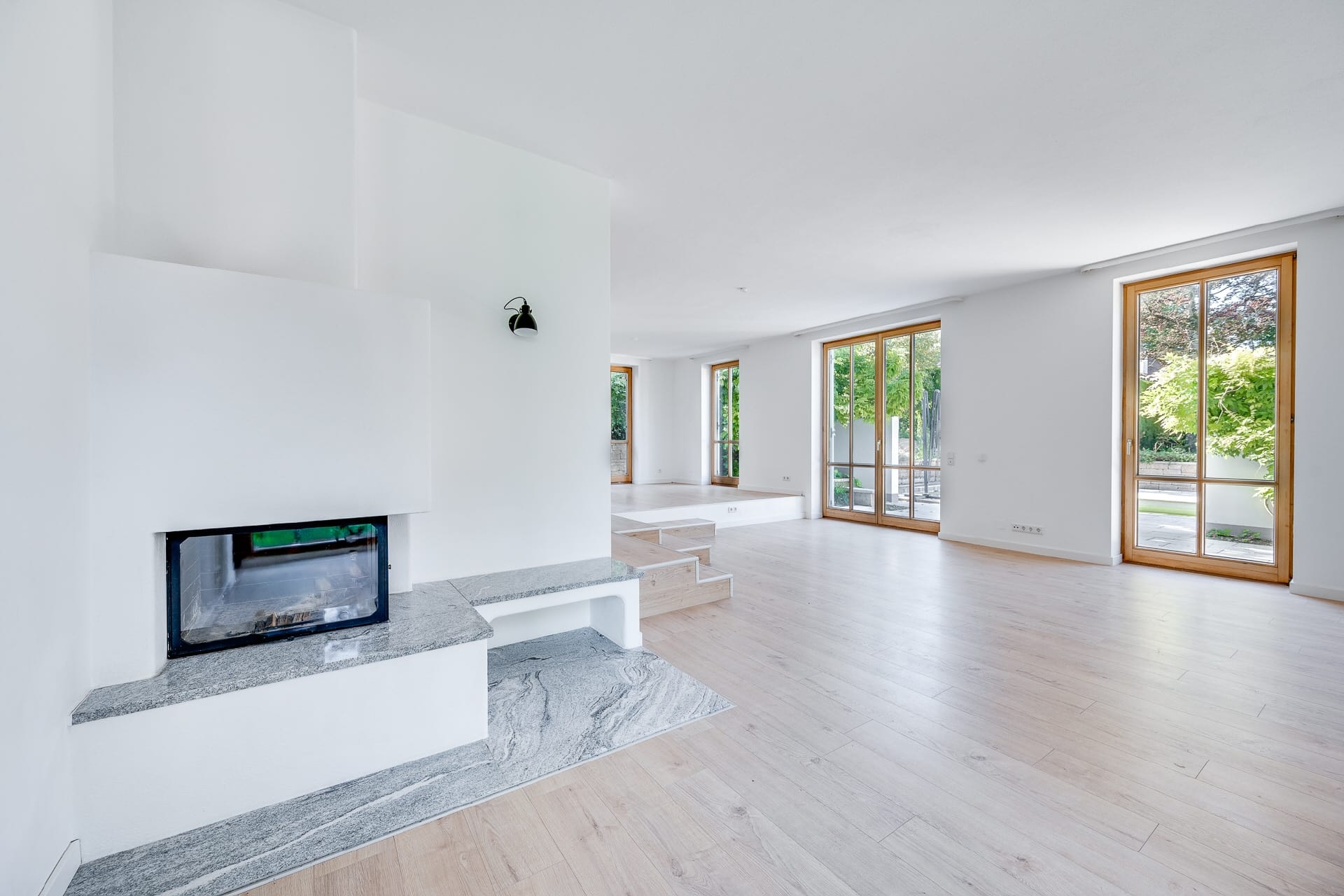 Immobilie in Seefeld - AIGNER - Modernes Einfamilienhaus mit Dachstudio in zentraler, ruhiger Lage von Seefeld - Bild 1