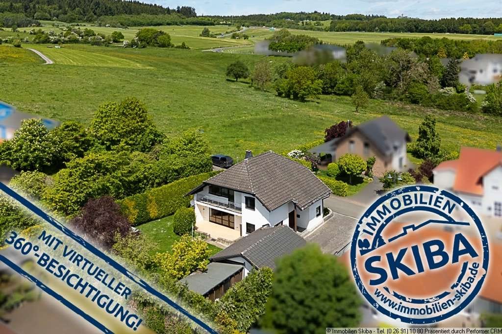 Immobilie in Kelberg - Nähe Nürburgring: Gepflegtes Wohnhaus mit Doppelgarage und Garten in Welcherath - Bild 0