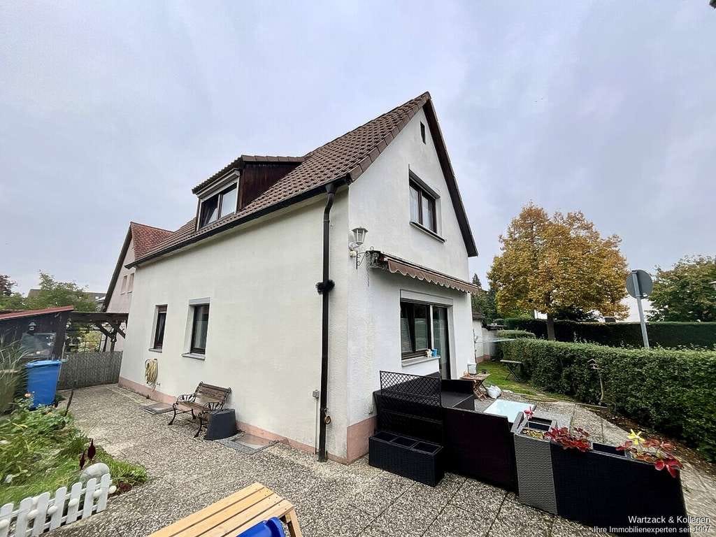 Immobilie in Allersberg - Starterhaus: kleines Einfamilienhaus mit Potenzial zum bezahlbaren Einstiegspreis - Bild 1