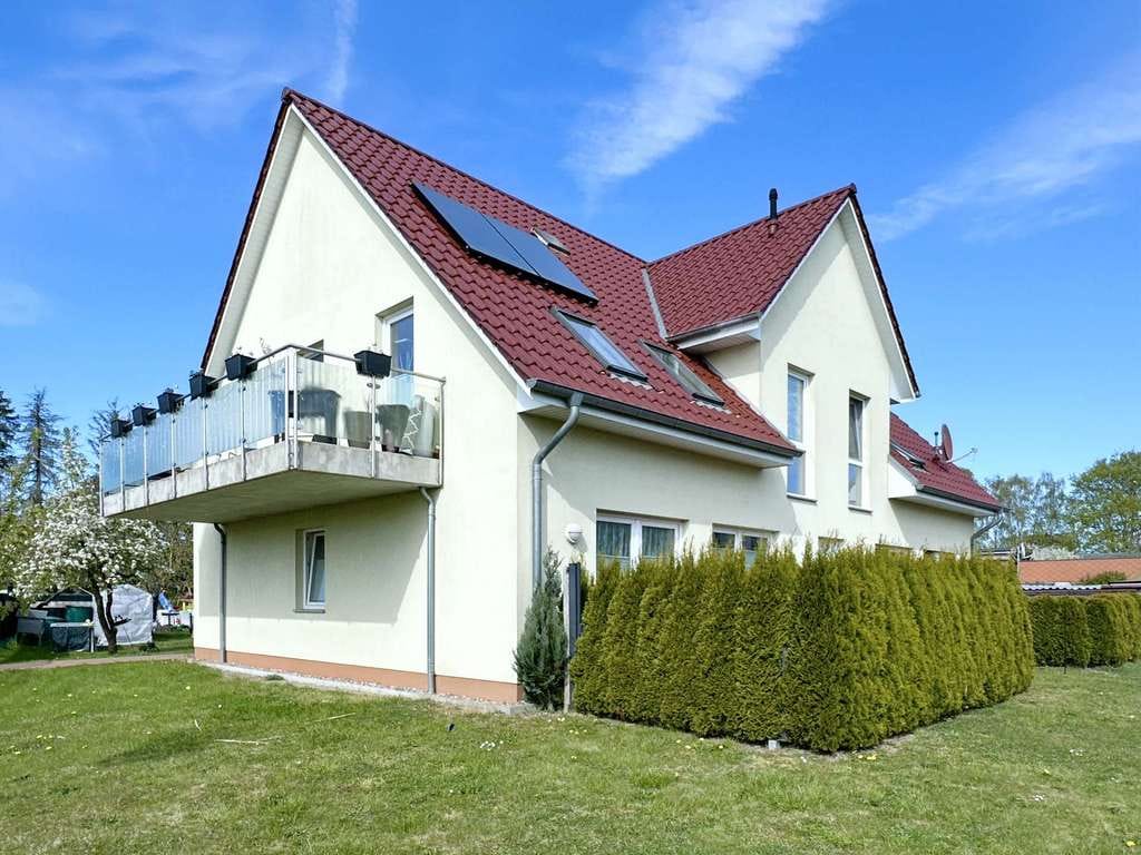 Immobilie in Kröpelin - Neuwertiges Mehrfamilienhaus mit 3 Wohneinheiten – ideal für Kapitalanleger und Eigennutzer - Bild 2