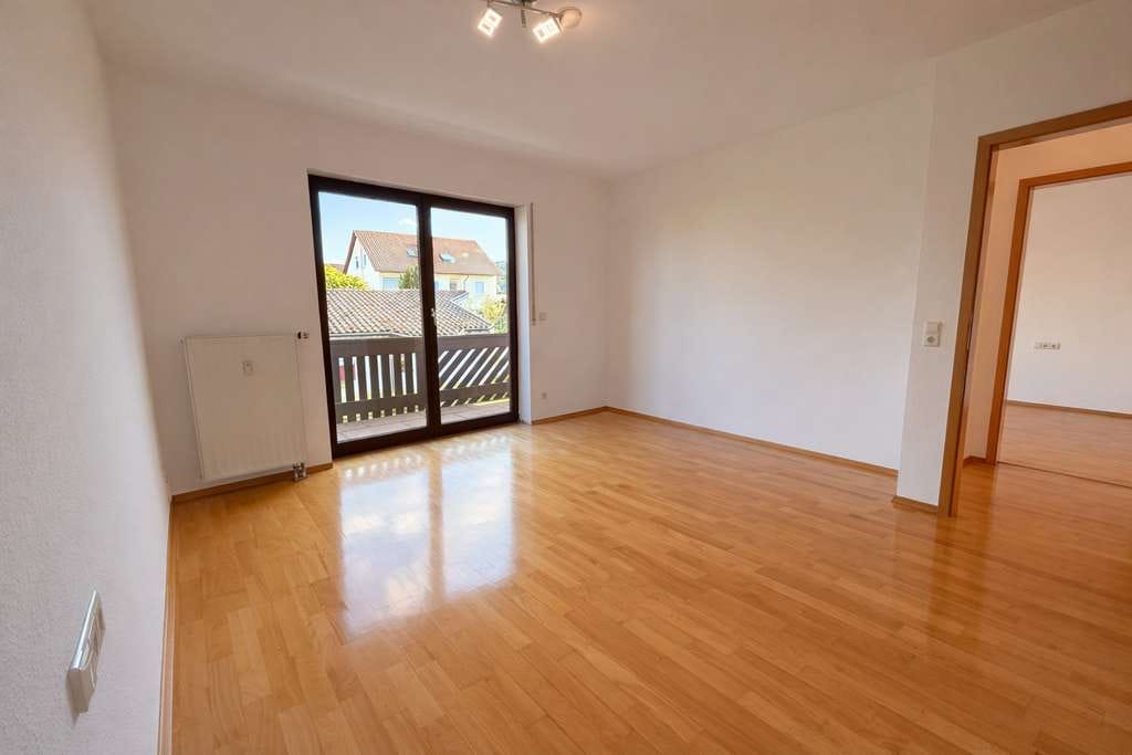 Immobilie in Kernen im Remstal - Geräumige 3-Zimmer-Wohnung mit Charme in zentraler Lage in Kernen - Bild 4