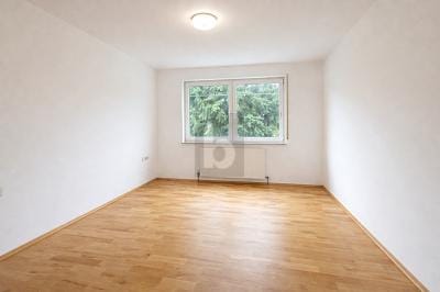 Immobilie in Neckarwestheim - TOLLER SCHNITT, LEERSTEHEND - Bild 0