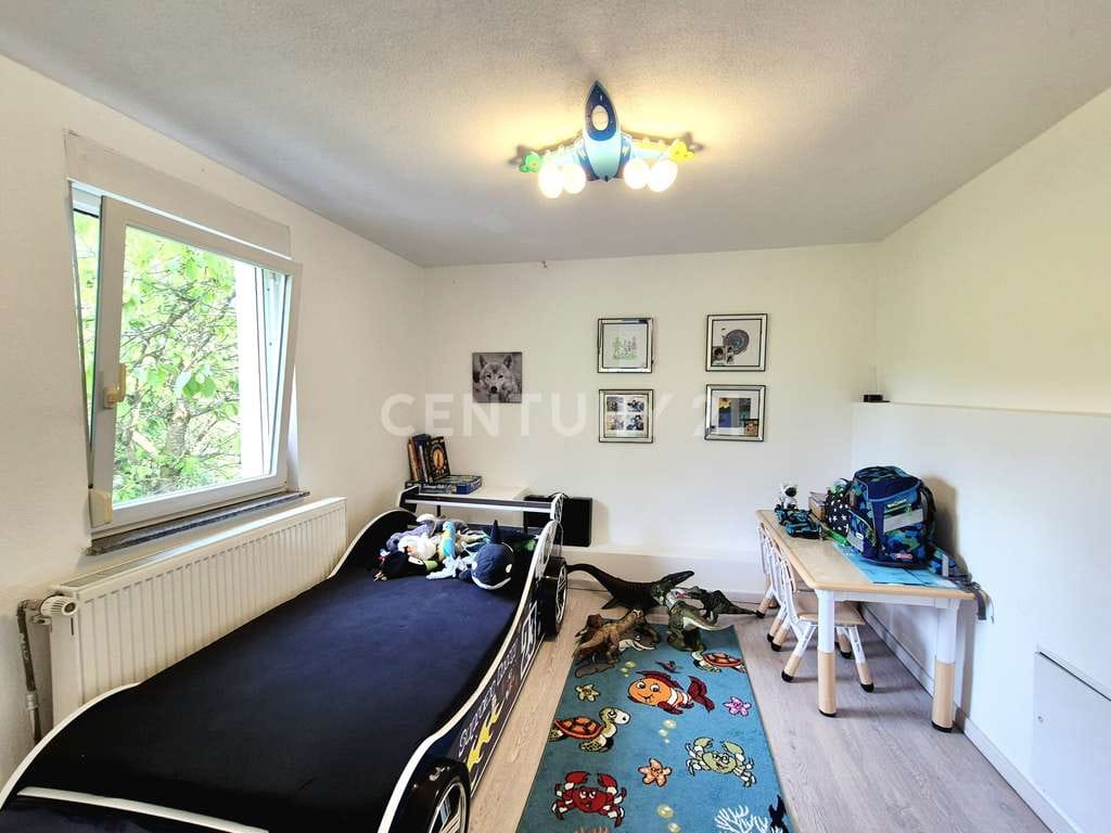 Immobilie in Egglkofen - ***Großzügiges 6-Zimmer-Einfamilienhaus für die ganze Familie*** - Bild 4