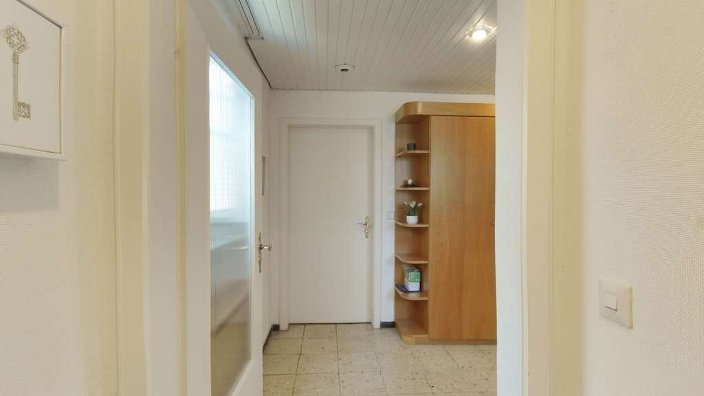 Immobilie in Cremlingen - Familienfreundliches Einfamilienhaus mit großem Garten auf Erbpachtgrundstück in Weddel - Bild 3