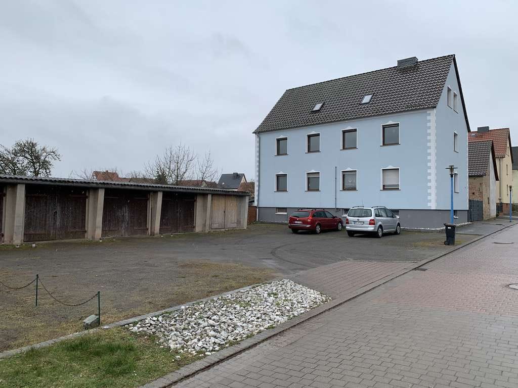 Immobilie in Haldensleben - Mehrfamilienhaus/Nebengelass/Garagenkomplex-derzeit als Gästehaus genutzt - Bild 2