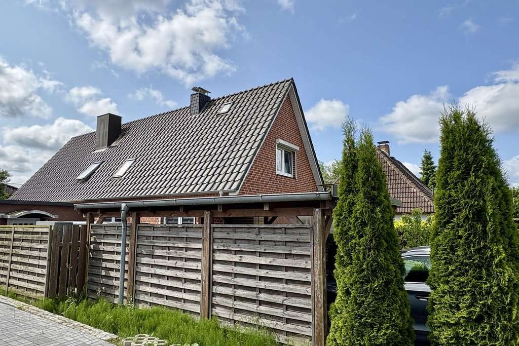 Immobilie in Sterley - Naturnahes Wohnen ! - Bild 1