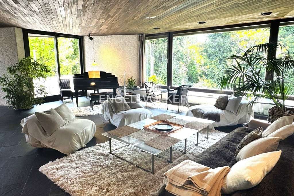 Immobilie in Haan - Haan-Musikantenviertel: Architekten-Haus am Waldrand - Bild 1