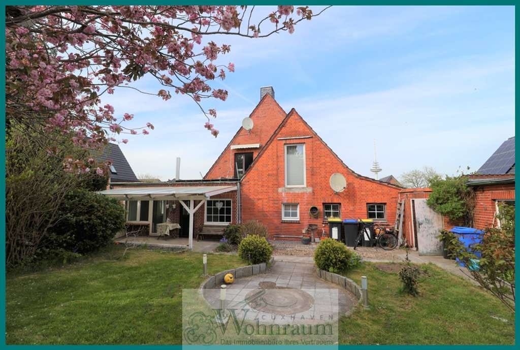 Immobilie in Cuxhaven - Zweifamilienhaus mit Garage - Bild 1