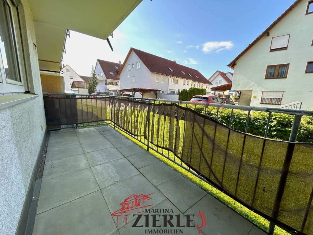 Immobilie in Eislingen/Fils - Gemütliche 2,5-Zimmer-Erdgeschosswohnung mit einem sonnigen Balkon in Eislingen! - Bild 1