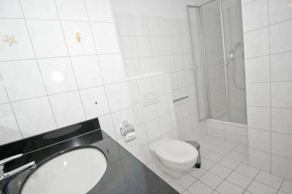Immobilie in Wiek - Ferienwohnung in den Hafenhäusern Wiek - ohne Maklergeb. - Bild 3
