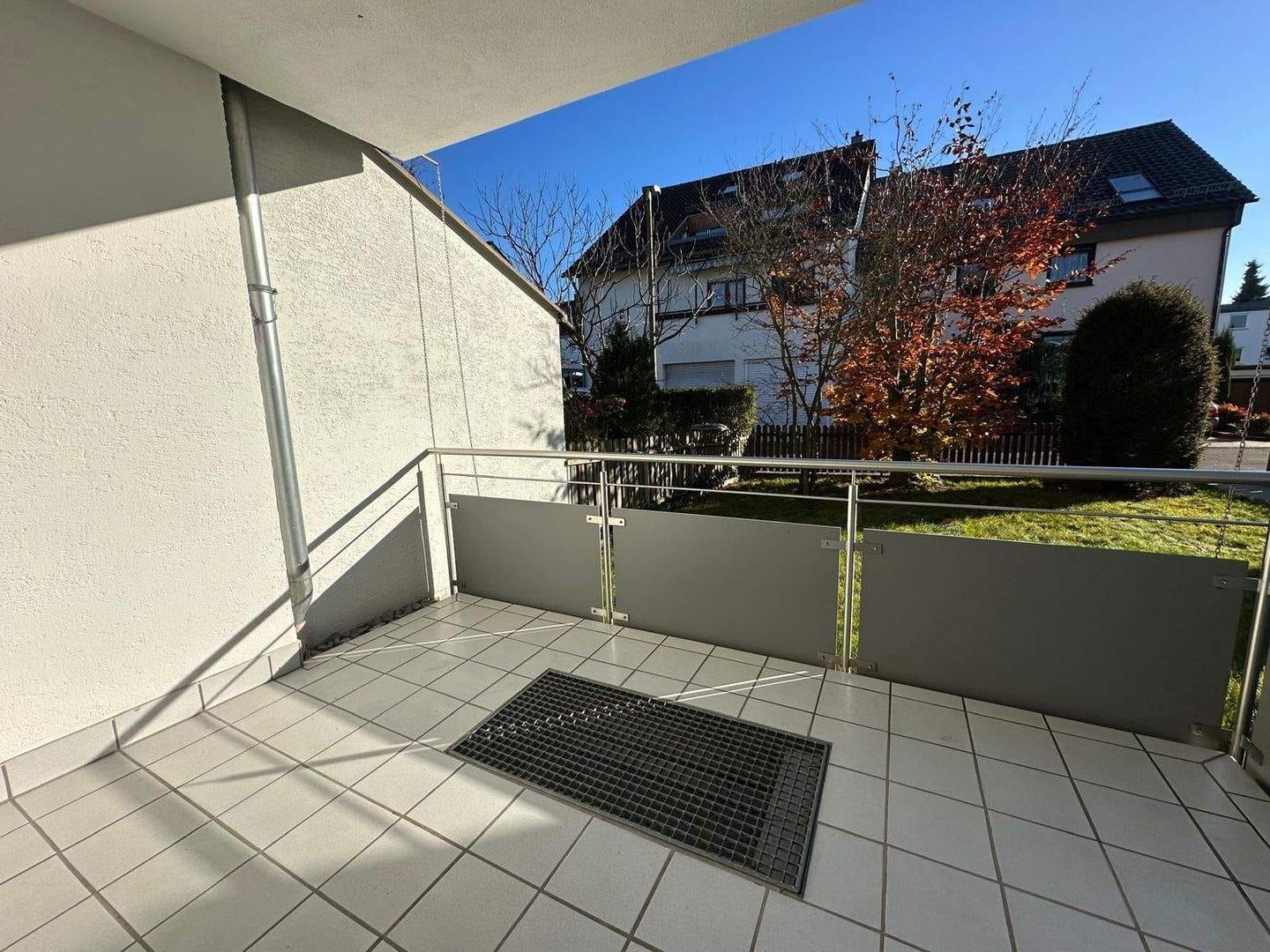 Immobilie in Wendlingen am Neckar - *Laufend renoviertes und top gepflegtes 3-Familienhaus in begehrter Wohngegend* - Bild 3
