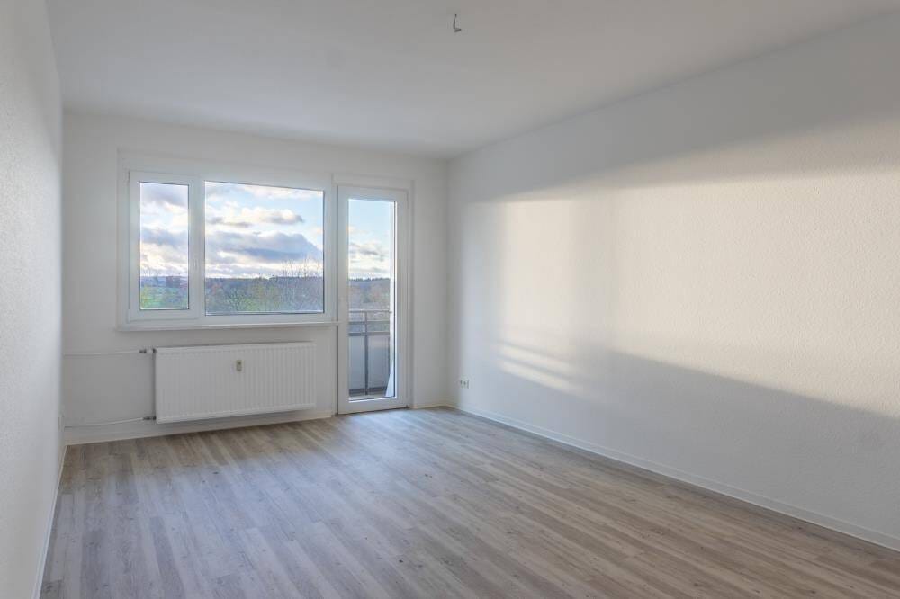 Immobilie in Cölpin - Modernisierte 4-Zimmer Wohnung nahe Neubrandenburg: Ideale Kapitalanlage in Top-Lage! - Bild 2